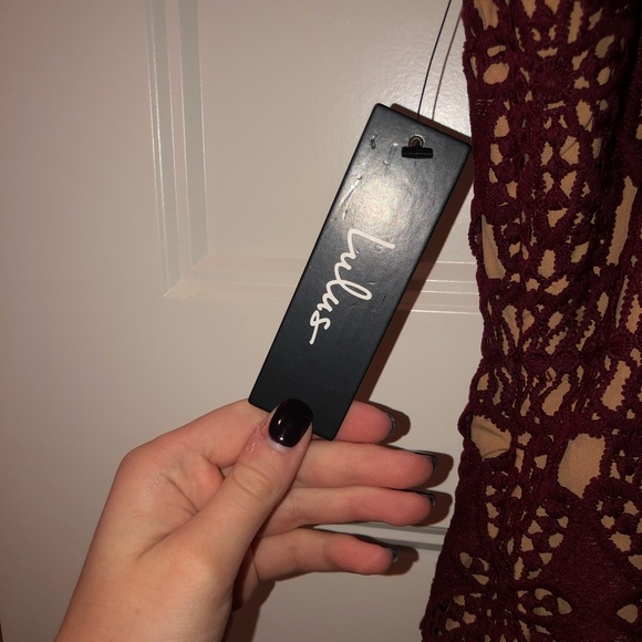 Cute Lulu’s Maroon and Nude Spaghetti Strap - Picture 3 of 5